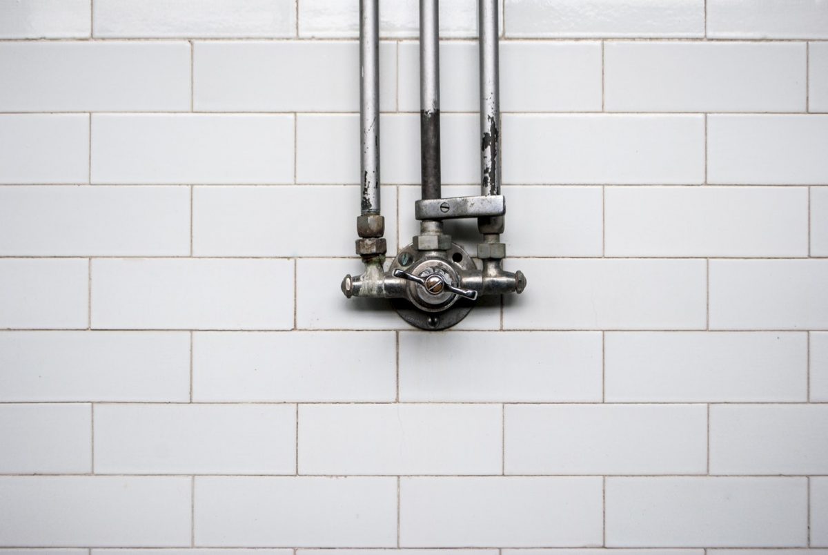 Know What To Do in a Plumbing Emergency